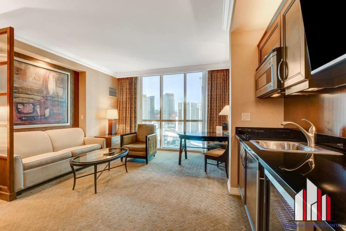 Mgm Signature-23-719 Strip View Jacuzzi Studio Лас-Вегас Экстерьер фото